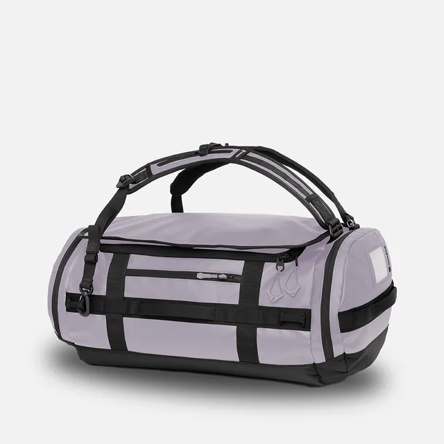wandrd-carryall-duffel-30l-reisetasche-uyuni-purple image 1