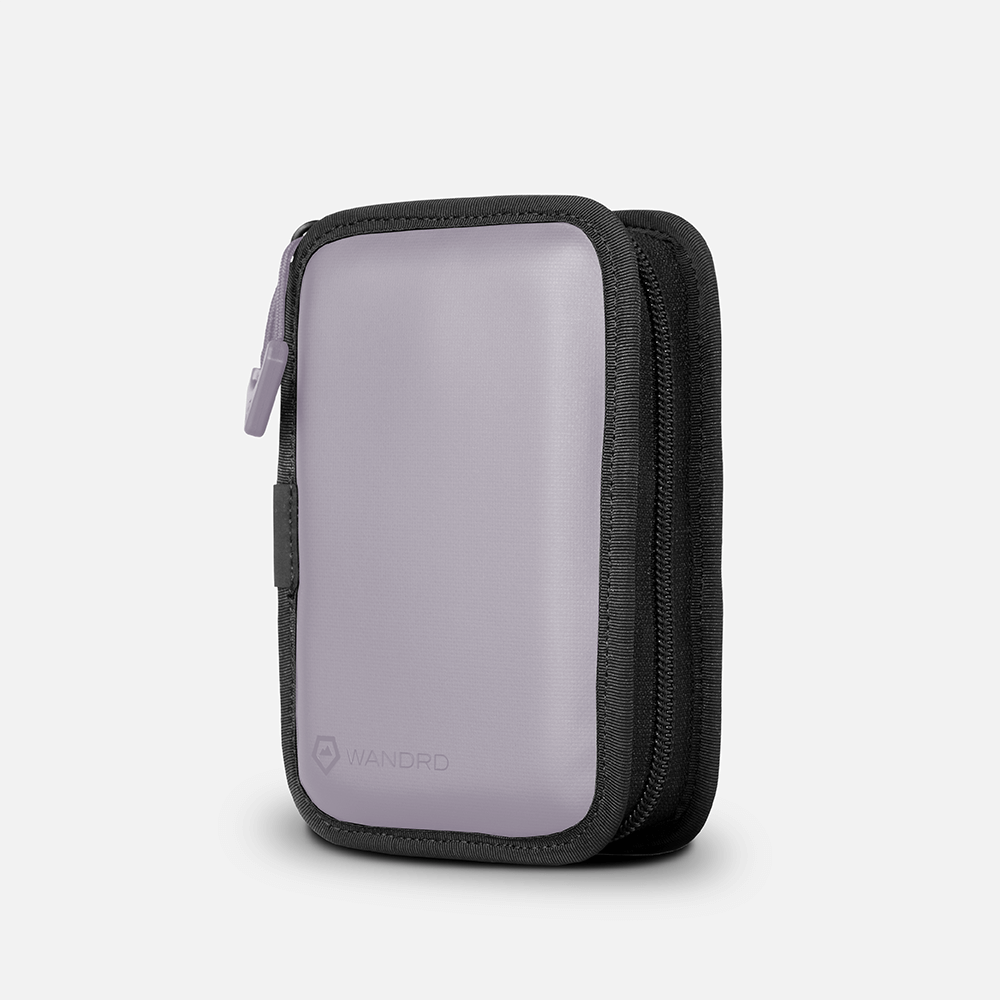 wandrd-tech-bag-memory-card-case-sd-etui-uyuni-purple image 5
