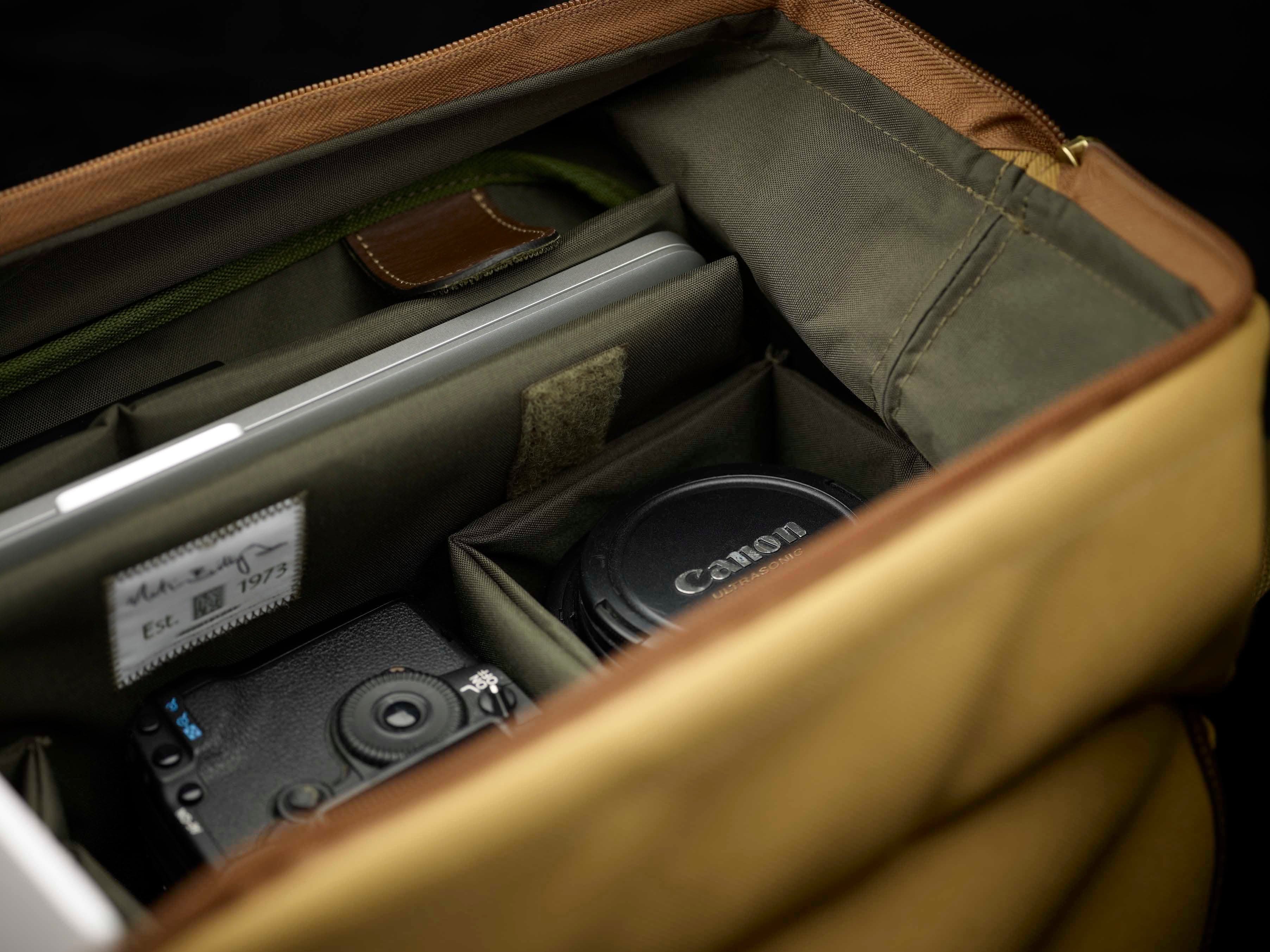 billingham-7-series-307l-kamera-laptop-tasche-khaki image 5
