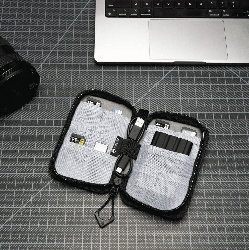 wandrd-tech-bag-memory-card-case-speicherkartenetui-schwarz image 6