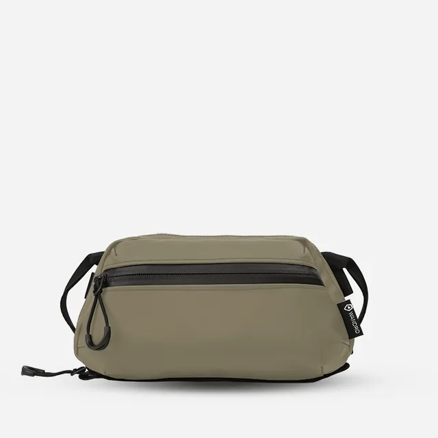 wandrd-tech-bag-medium-kabeltasche-yuma-tan-wetterfest image 1