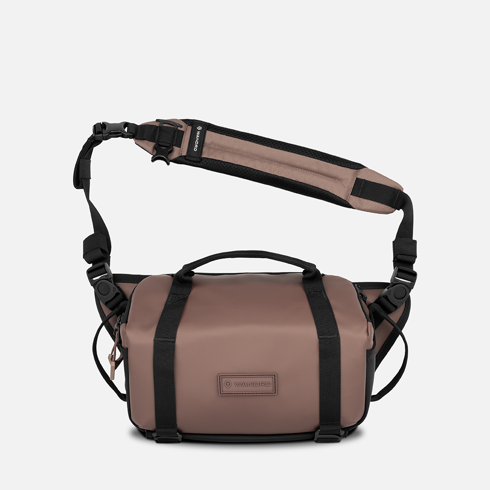 wandrd-rogue-6l-sling-atacama-clay-wetterfest-mit-laptopfach image 1