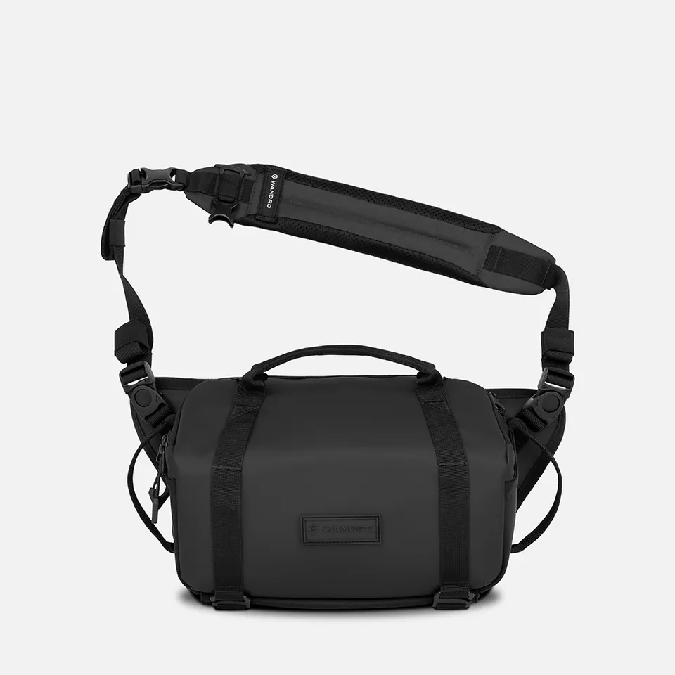 wandrd-rogue-6l-sling-umh-ngetasche-schwarz-laptop-16-zoll image 1