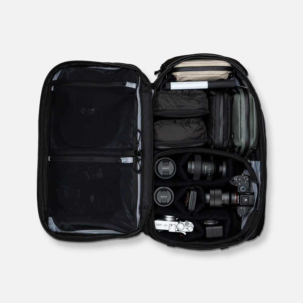 wandrd-transit-45l-reiserucksack-wasatch-green-carry-on image 3