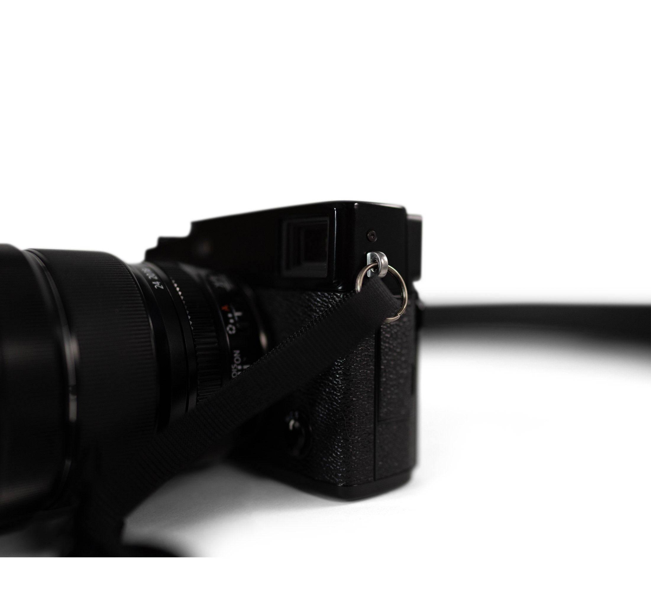 compagnon-the-bold-strap-kameragurt-leder-40-mm image 5