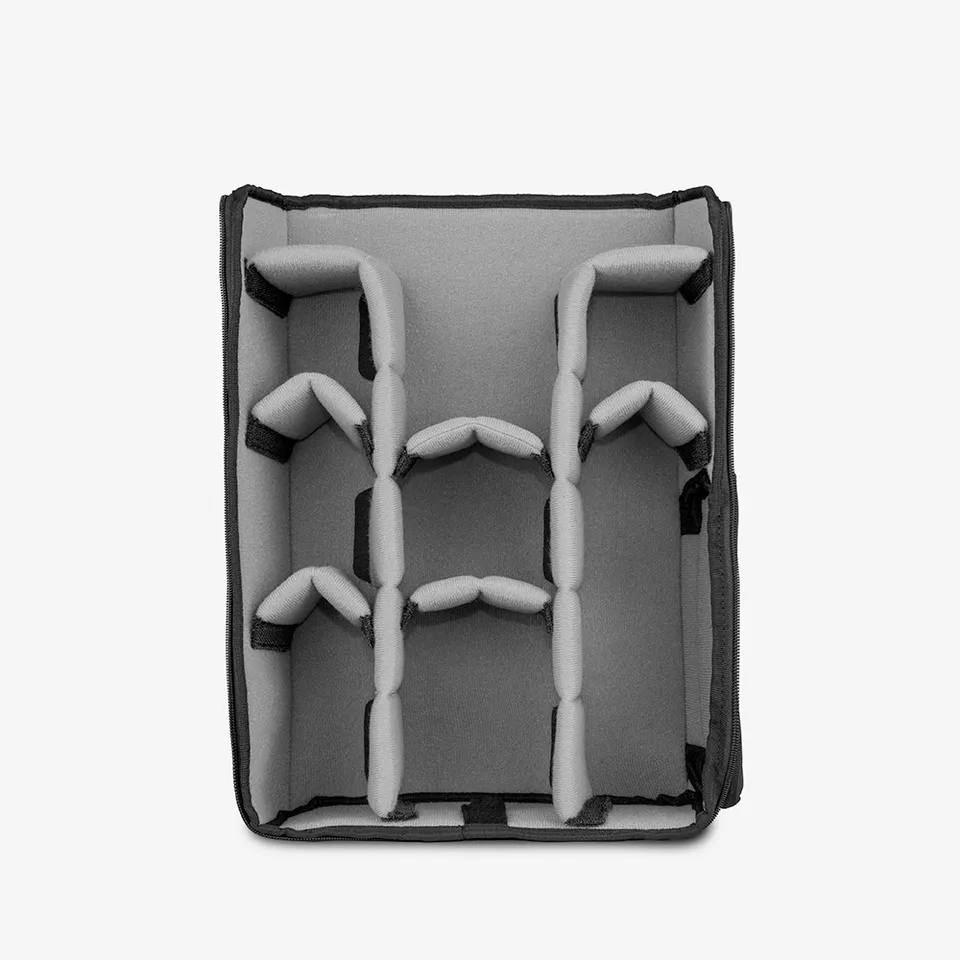 wandrd-tech-bag-pro-camera-cube-kameraeinsatz-pro-seitengriff image 1