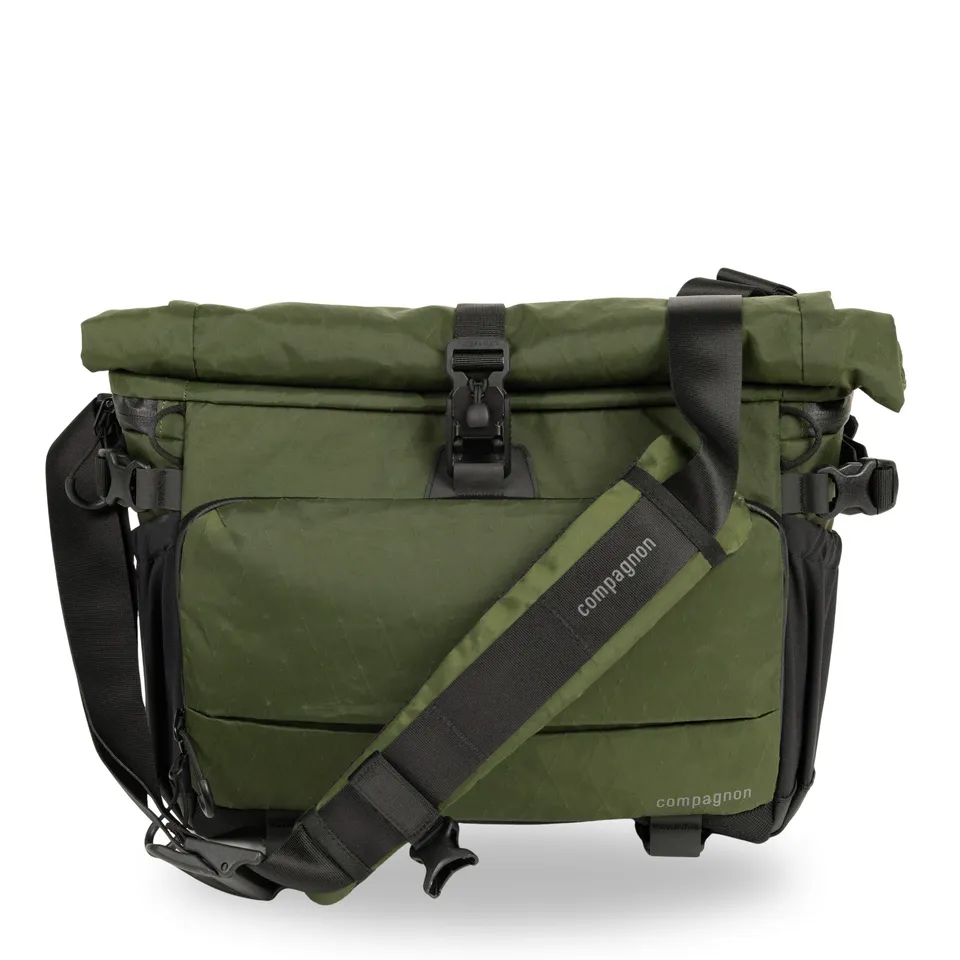 compagnon-performance-line-element-sling-12l-kamera-sling-laptopfach image 1