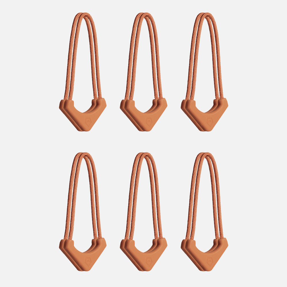 wandrd-tech-bag-worryless-zipper-puller-sedona-orange image 1