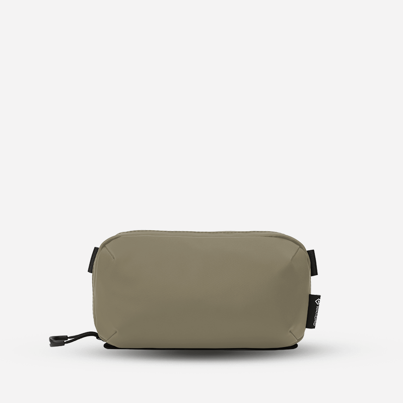 wandrd-tech-bag-small-yuma-tan-kabel-organizer-tasche image 1
