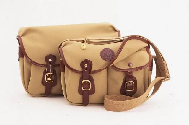 billingham-santi-small-reisetasche-khaki-braun-canvas image 1