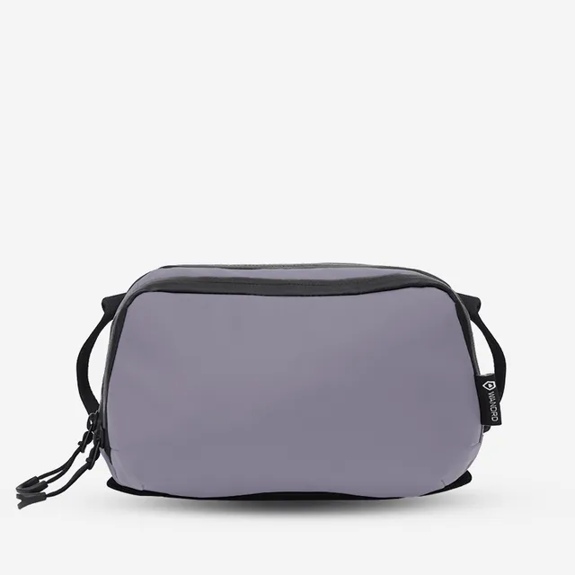 wandrd-tech-bag-large-technik-organizer-uyuni-purple image 1