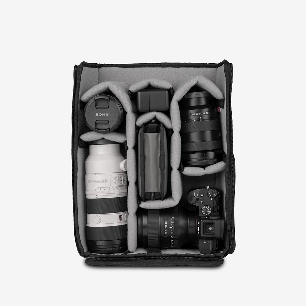 wandrd-tech-bag-pro-camera-cube-kameraeinsatz-pro-seitengriff image 3