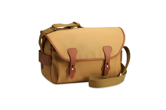 billingham-s4-kameratasche-burgundy-chocolate image 1