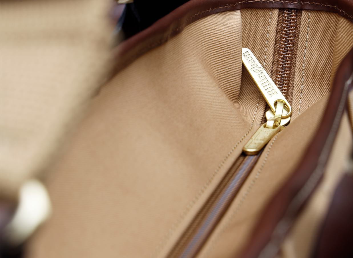 billingham-take-key-grip-handtasche-schwarz-fibrenyte image 5