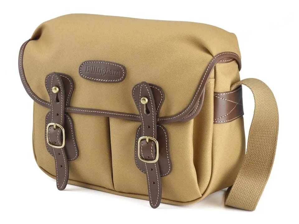 billingham-hadley-small-kameratasche-canvas-tan-schwarz image 1