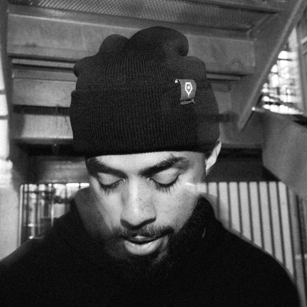 wandrd-tech-bag-h-o-e-beanie-m-tze-limited-edition-winter image 7