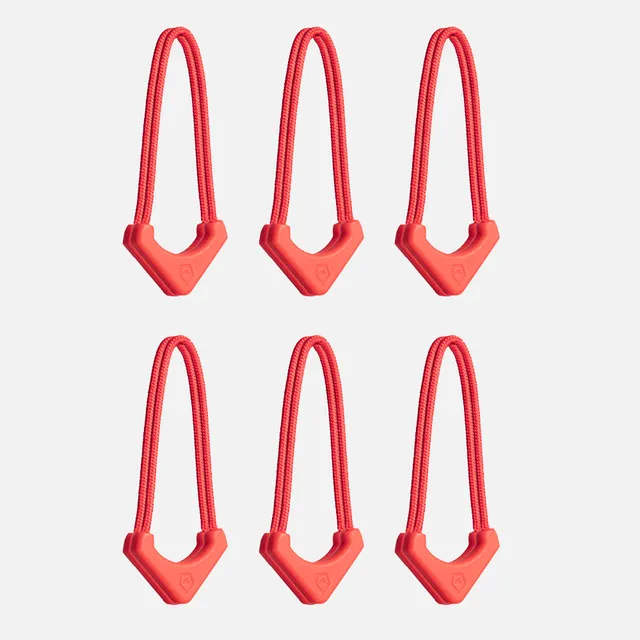 wandrd-worryless-zipper-puller-arches-red-schloss image 1