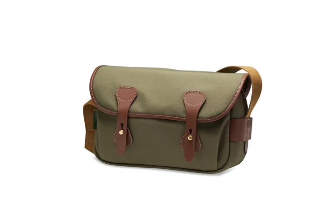 billingham-s3-kameratasche-khaki-canvas-wasserdicht-ipad-mini image 1