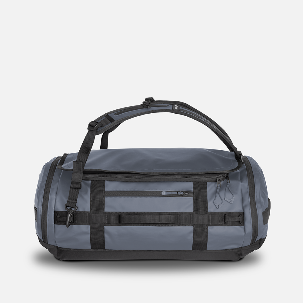 wandrd-carryall-40l-duffel-reisetasche-aegean-blue image 8