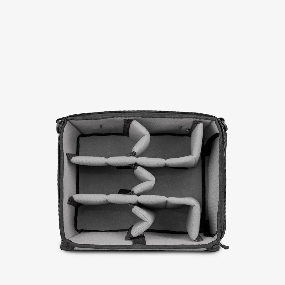 wandrd-tech-bag-essential-deep-kameraw-rfel-grau-v2 image 1