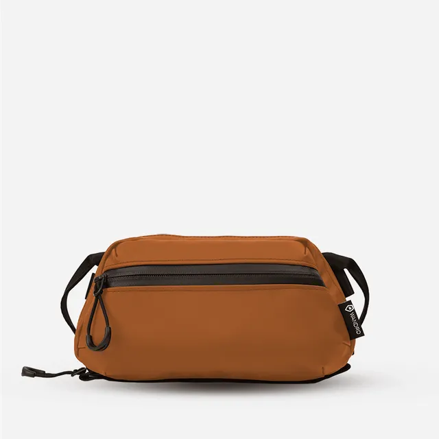 wandrd-tech-bag-medium-organizer-sedona-orange image 1