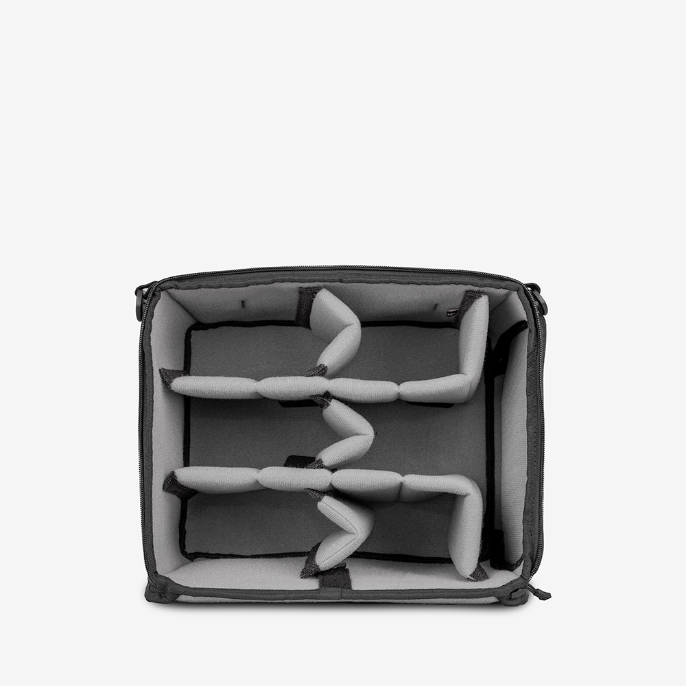wandrd-tech-bag-essential-deep-kameraw-rfel-grau-v2 image 1