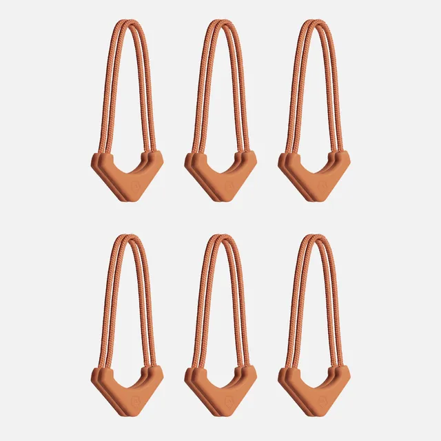 wandrd-tech-bag-worryless-zipper-puller-sedona-orange image 1