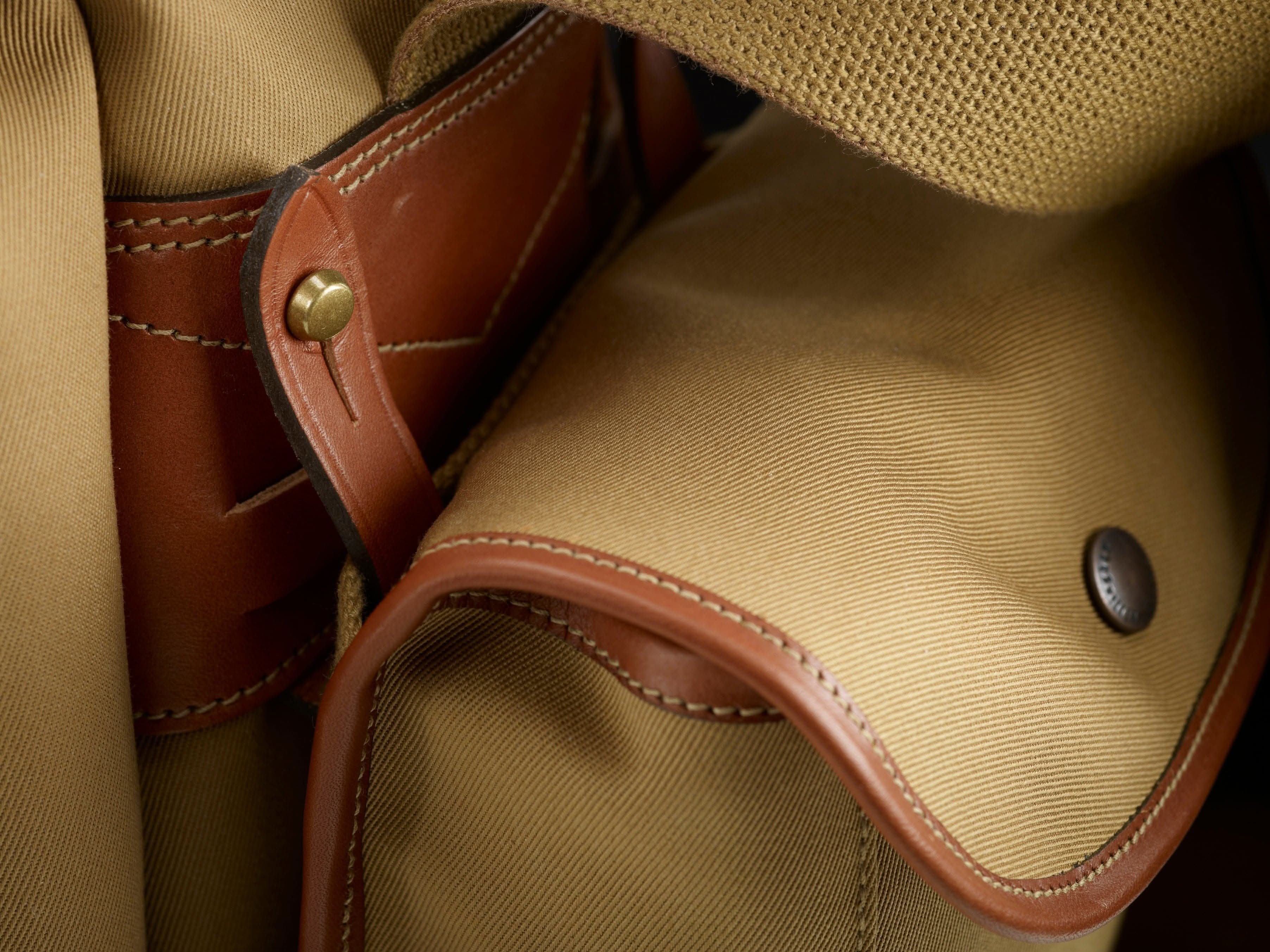 billingham-550-seitentasche-khaki-canvas-tan-leder image 2