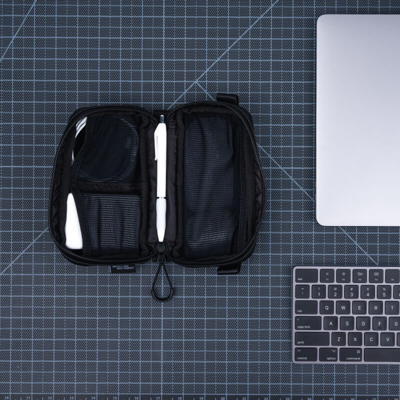 wandrd-tech-bag-small-kabel-organizer-schwarz image 4