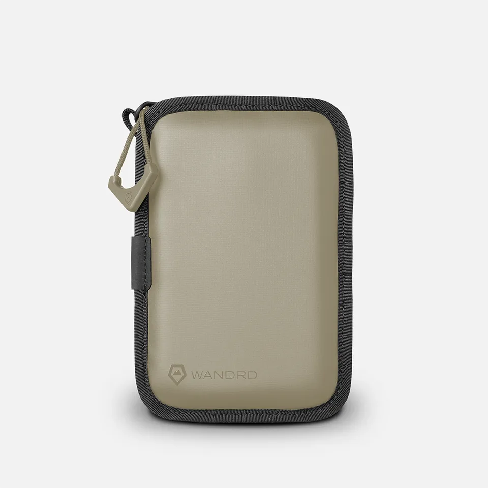 wandrd-tech-bag-memory-card-case-speicherkartenetui-yuma-tan image 1