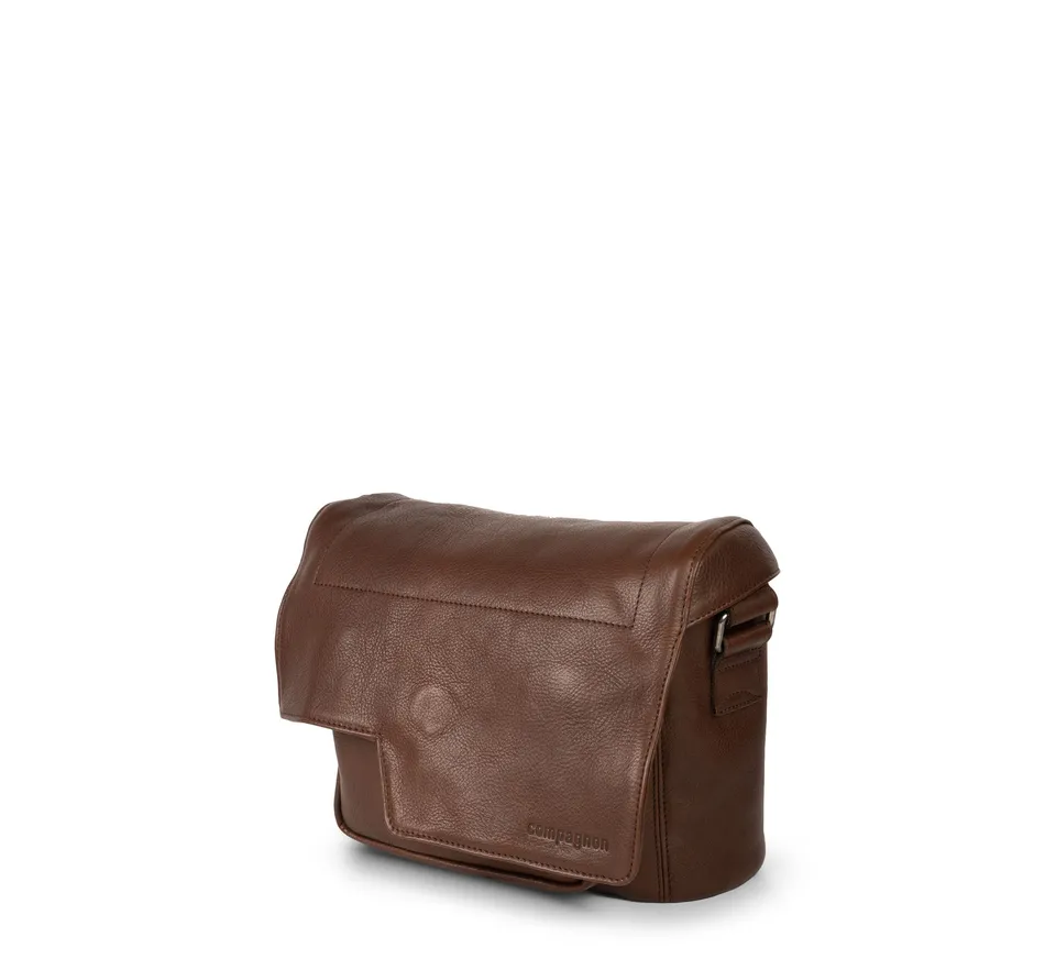 compagnon-heritage-line-little-messenger-gen-iii-leder-kameratasche image 1