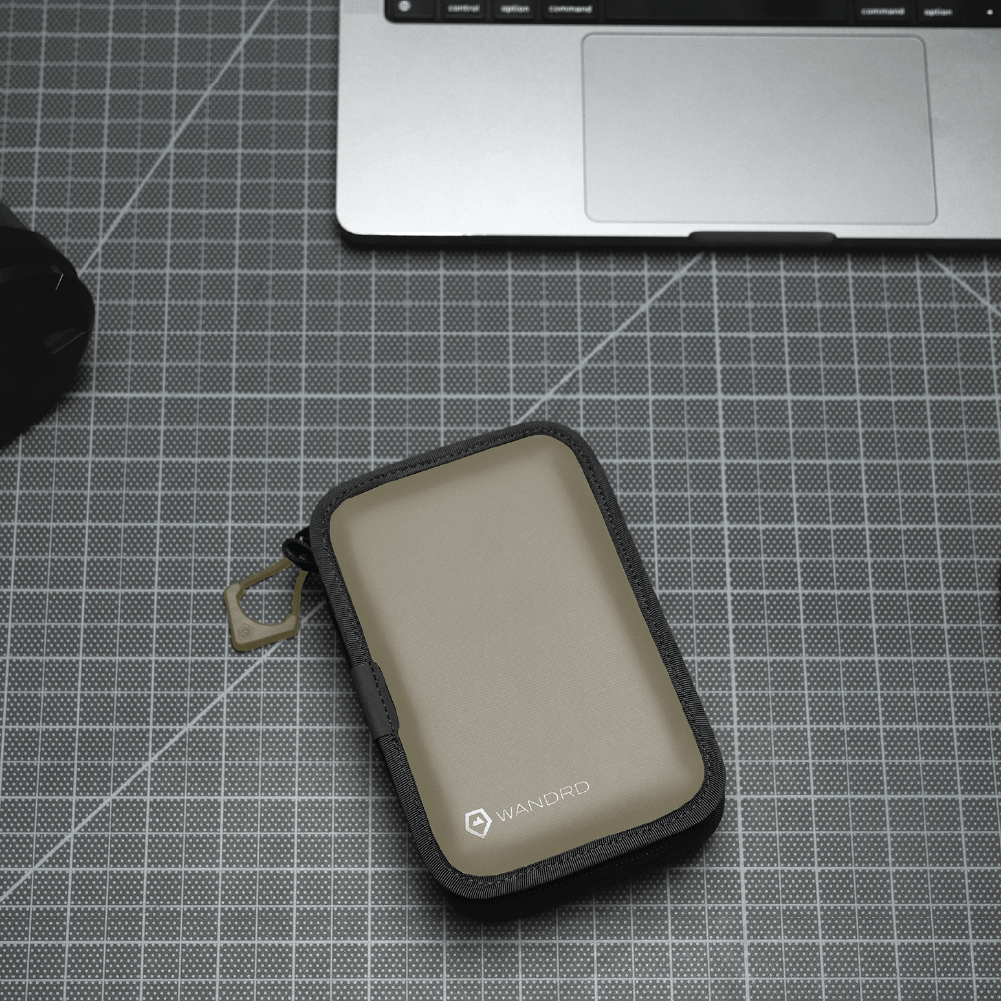wandrd-tech-bag-memory-card-case-speicherkartenetui-yuma-tan image 7
