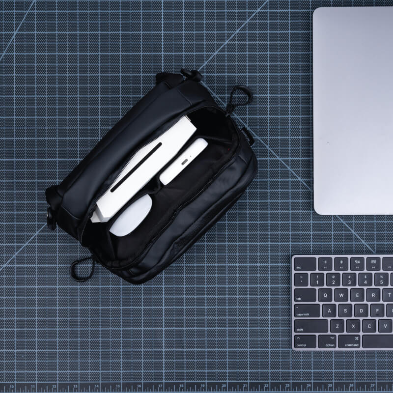 wandrd-tech-bag-large-schwarz-kabel-organizer image 5