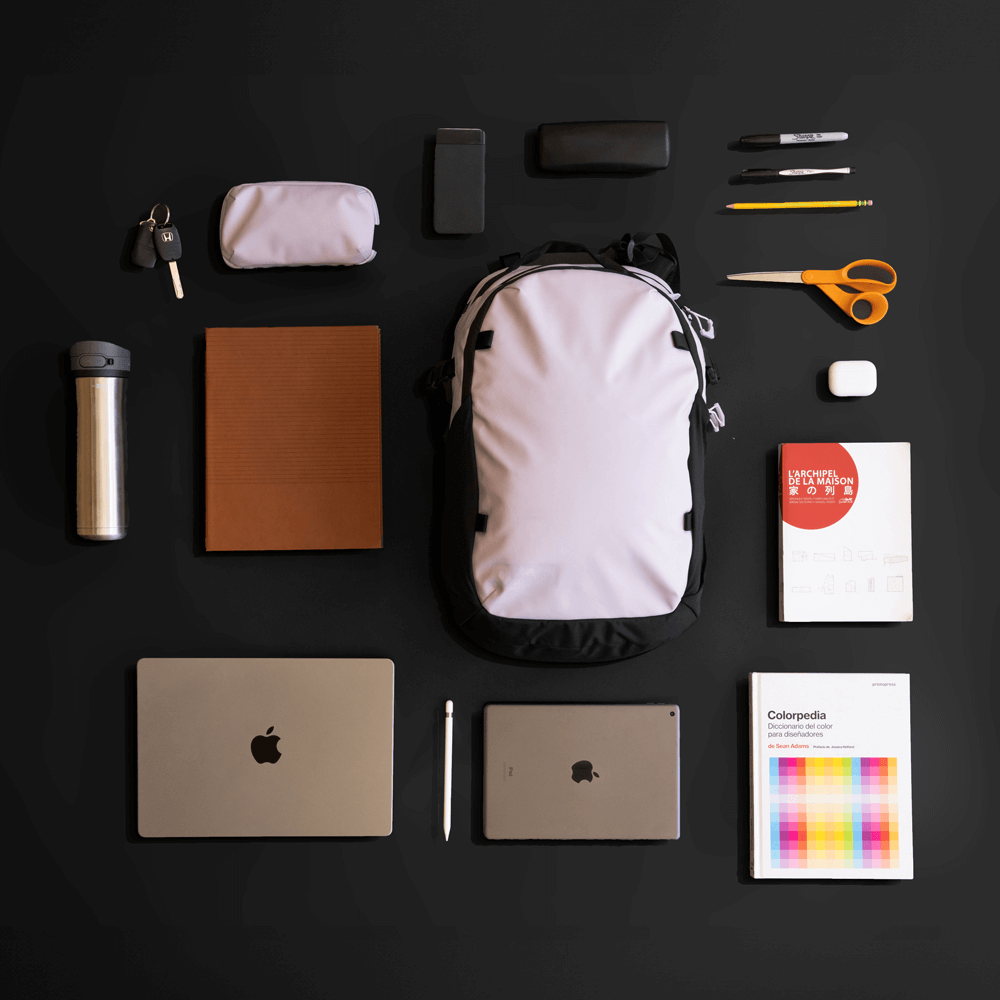 wandrd-prvke-nimbus-18l-rucksack-uyuni-purple-laptop image 2
