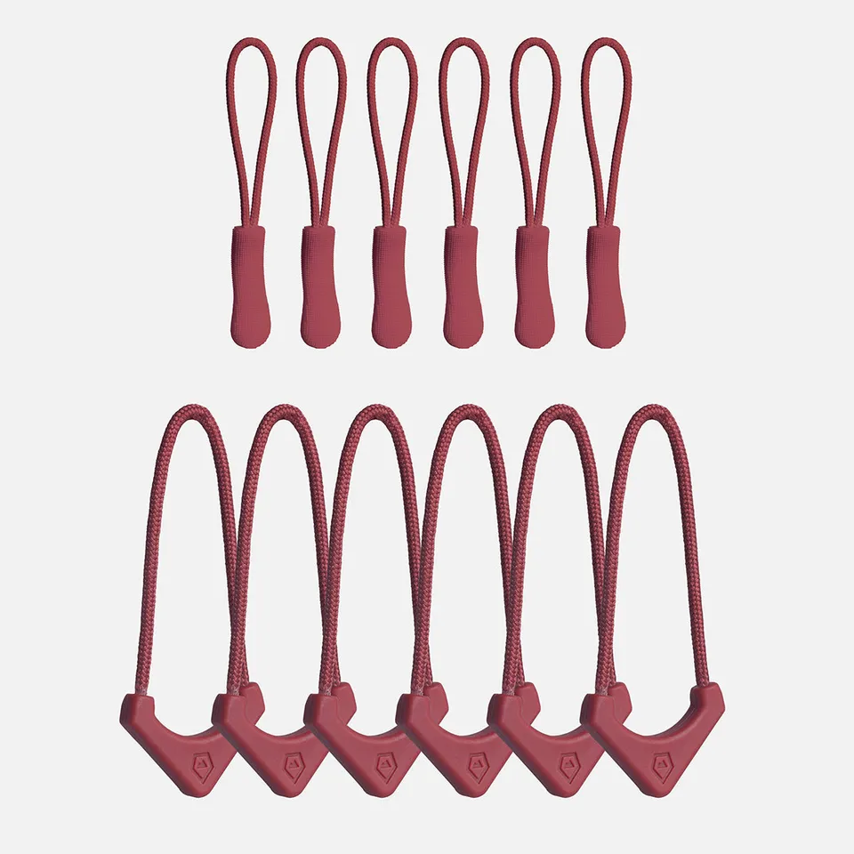 wandrd-tech-bag-zipper-pullers-reissverschlusszieher-burgundy image 1
