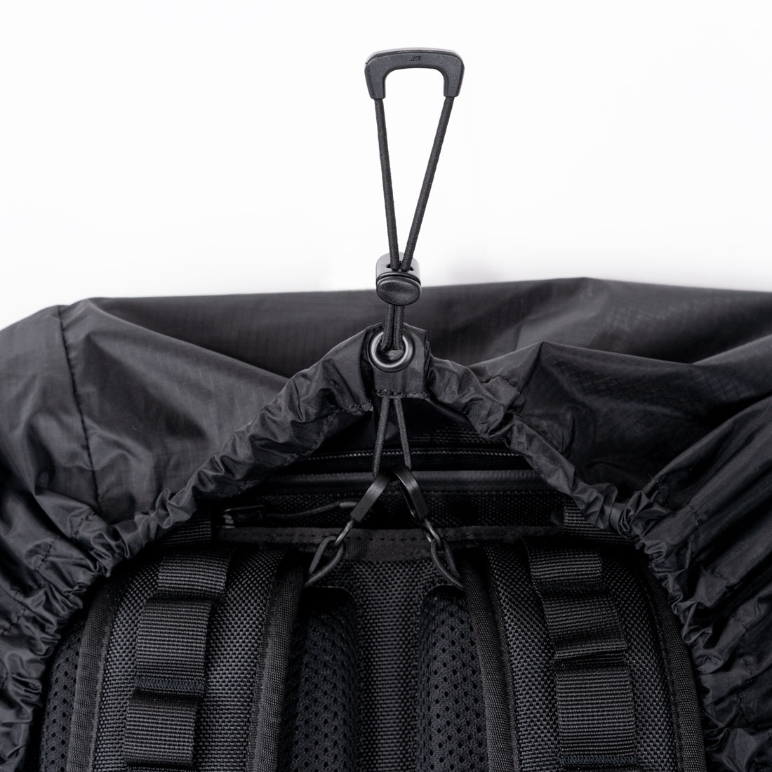 wandrd-tech-bag-rainfly-medium-regenh-lle-prvke-nylon image 3