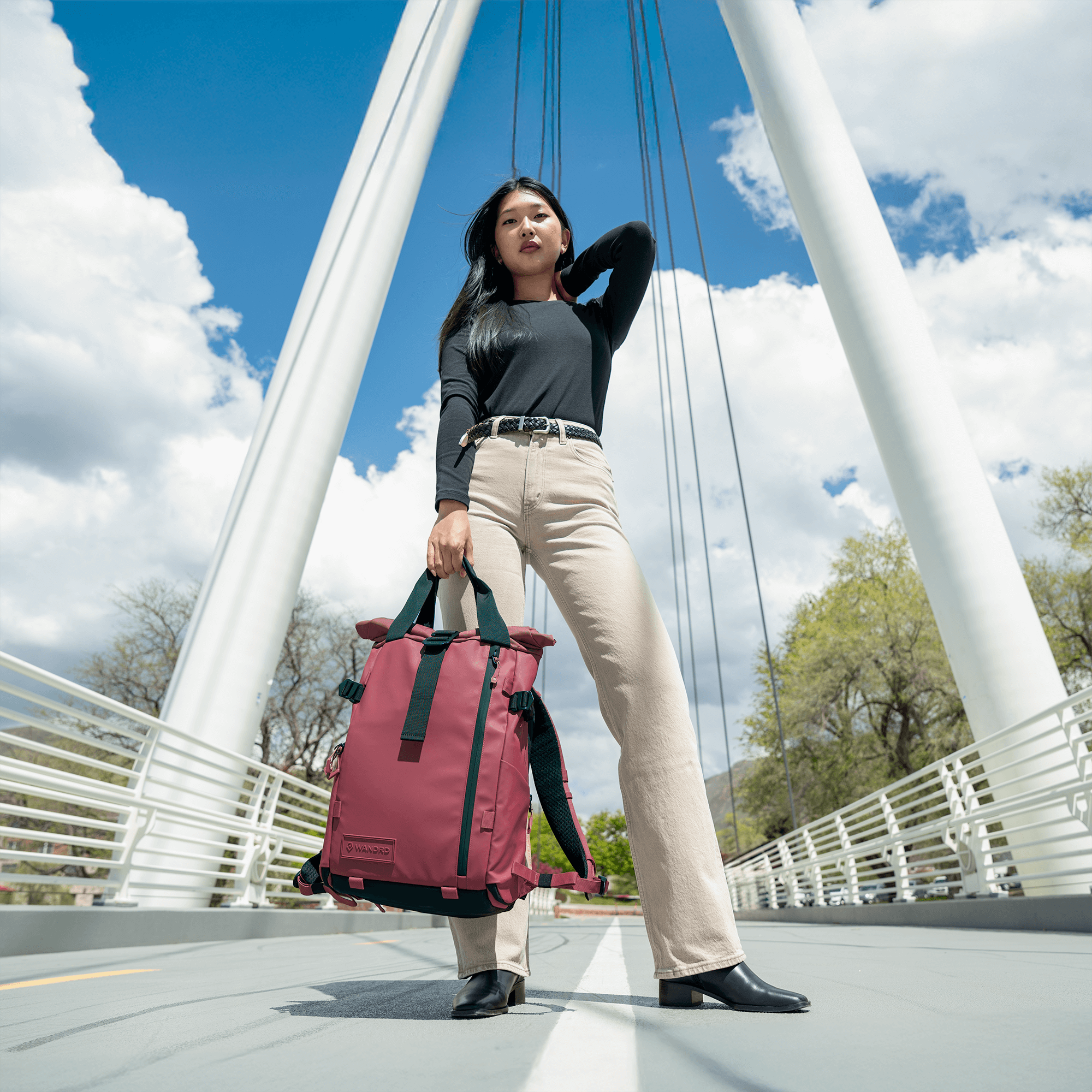 wandrd-prvke-15l-rucksack-rhone-burgundy-foto-bundle image 8