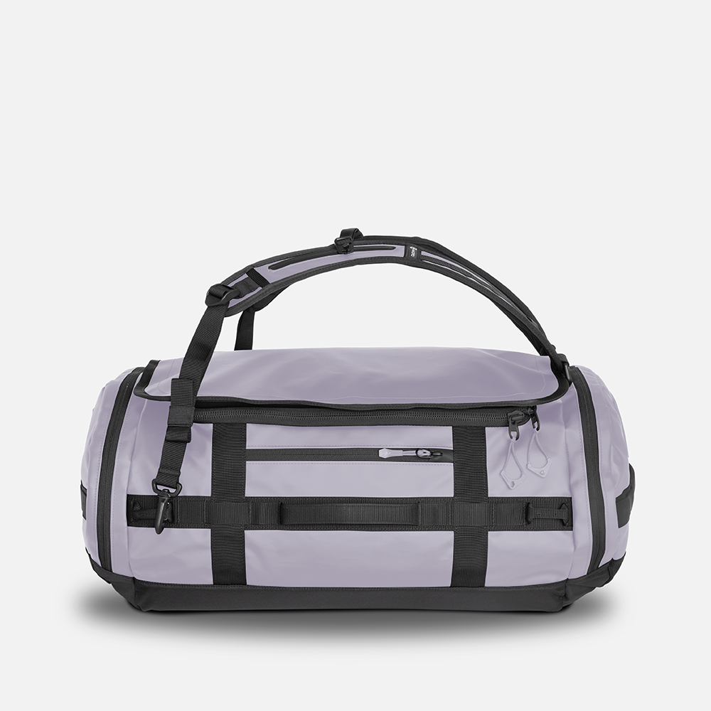 wandrd-carryall-duffel-40l-reisetasche-uyuni-purple image 7