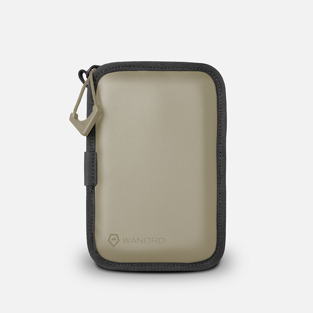 wandrd-tech-bag-memory-card-case-speicherkartenetui-yuma-tan image 1