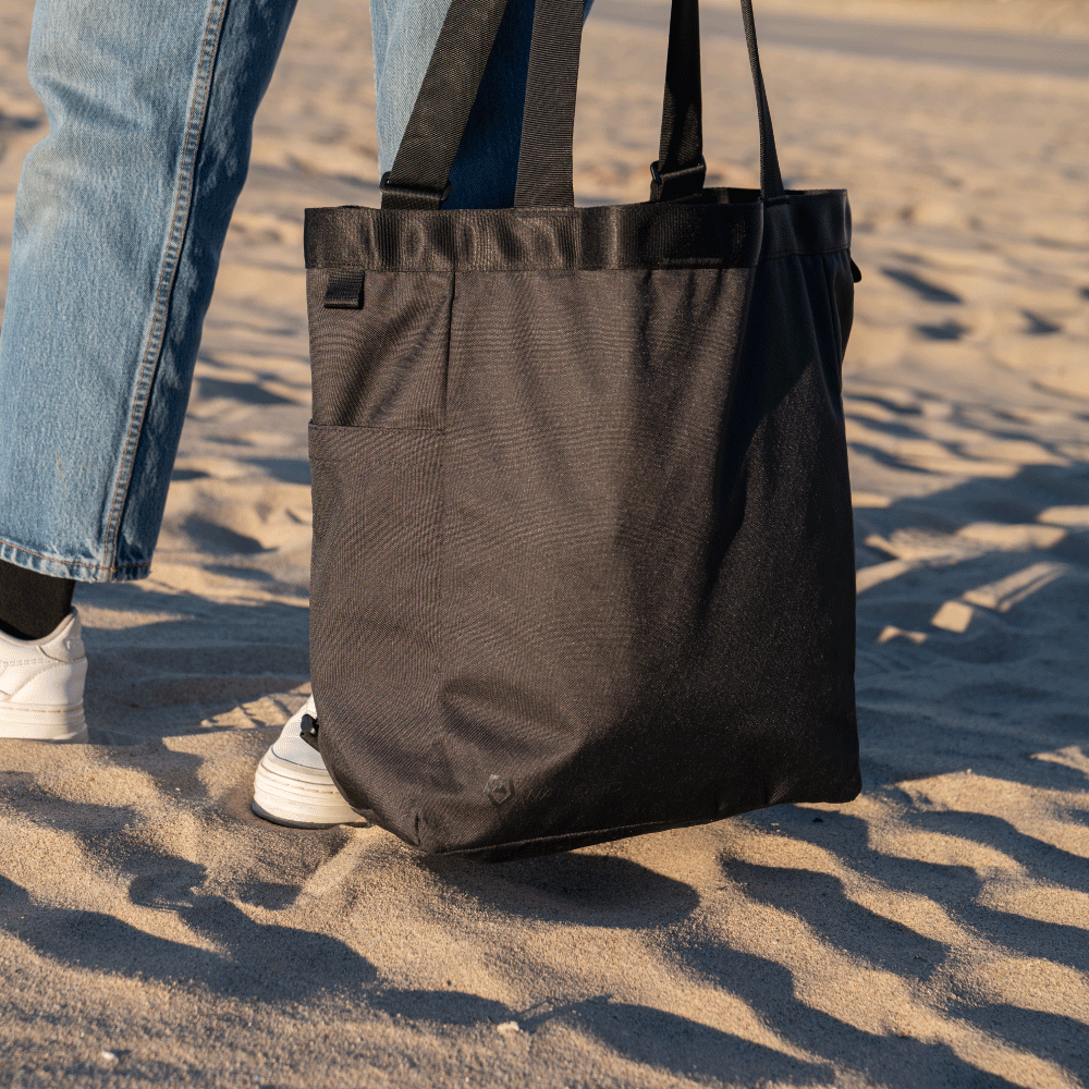 wandrd-carryall-tote-rucksack-2in1-packbar-alltag-reise image 7