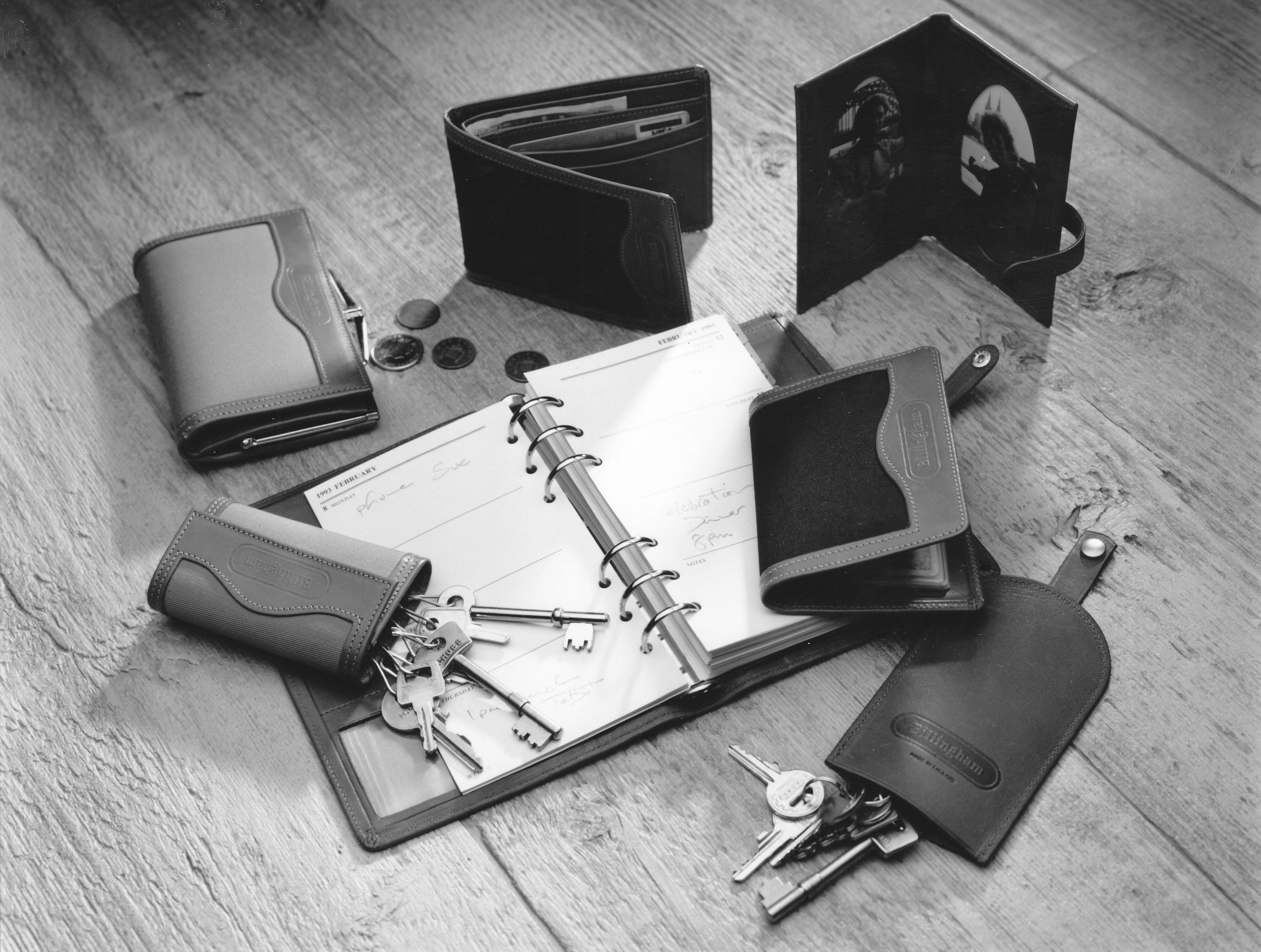 billingham-metro-key-cover-schl-sselh-lle-tan-leder image 3